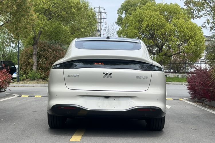 Used IM LS6 2026 Model Pure Electric Max Exterior 2