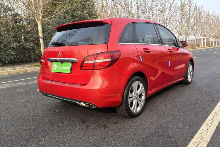 Used Mercedes-Benz B-Class 2015 B 200 Fashion Model