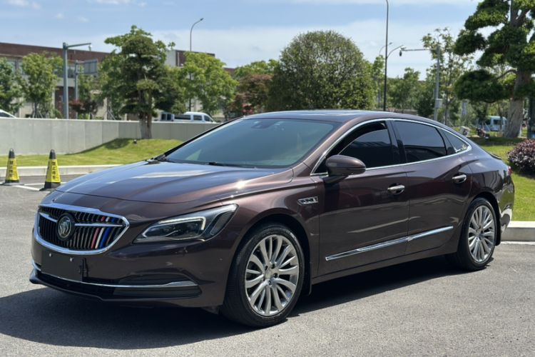 Used Buick LaCrosse 2018 28T Luxury Model
