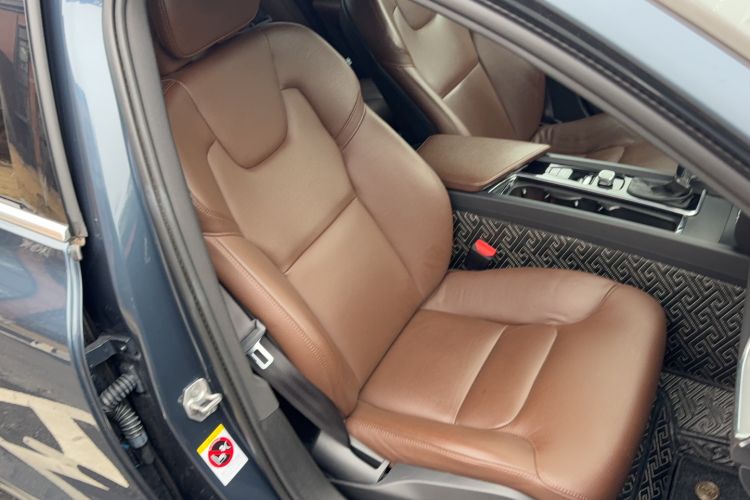 Used Volvo S60 2021 T4 Zhiyi Luxury Edition