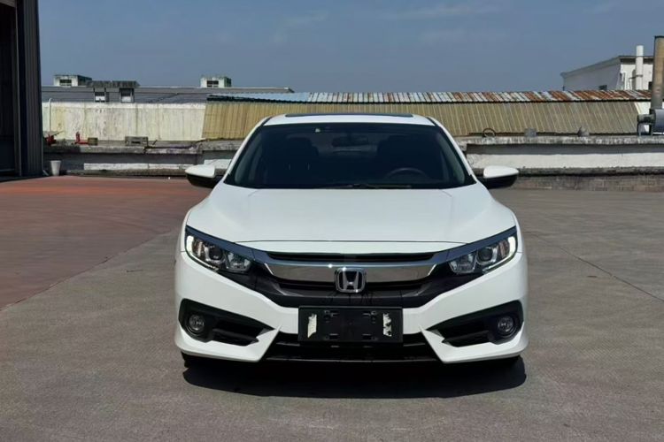 Used Honda Civic 2016 220TURBO CVT Luxury Edition Exterior 5