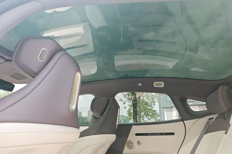 Used Avatr 06 2025 Pro Range-Extended Edition