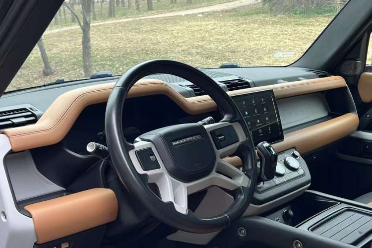 Used Land Rover Defender 2023 Facelift 110 3.0T P400 X-DYNAMIC HSE