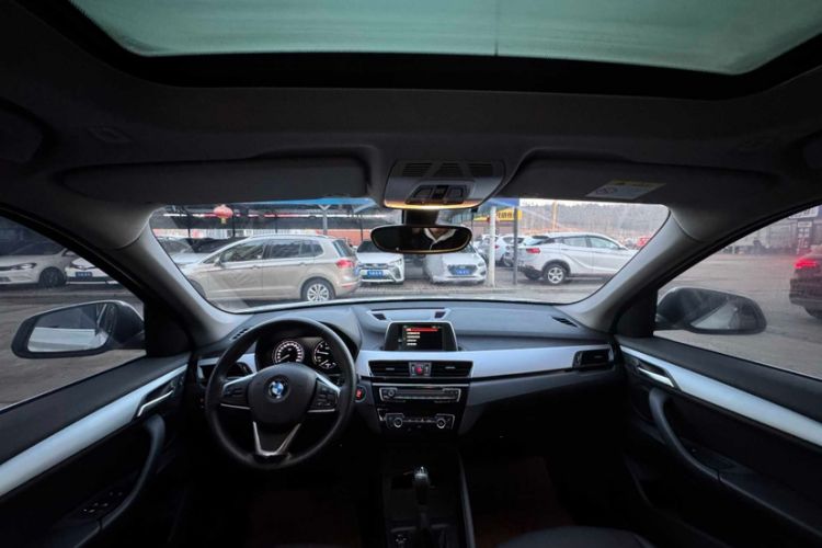 Used BMW X1 2018 sDrive20Li Leading Model
