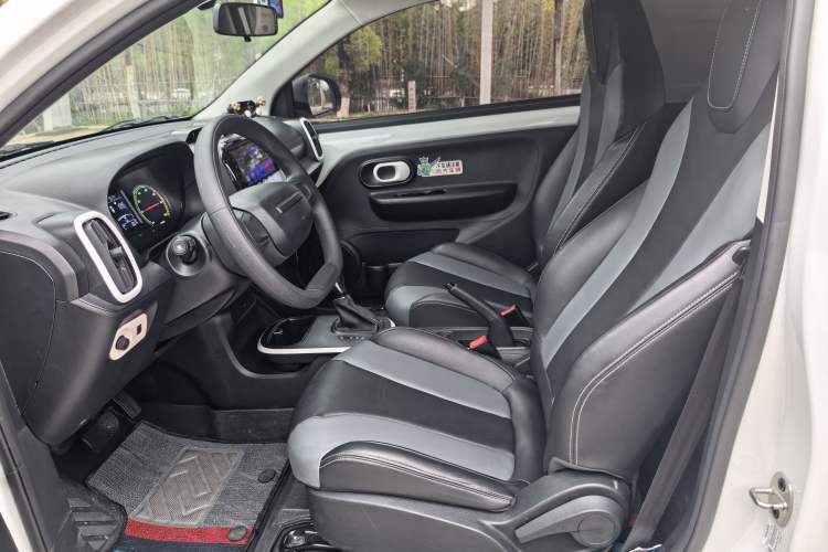 Used Roewe Clever 2022 311km QiQi BoBo Edition