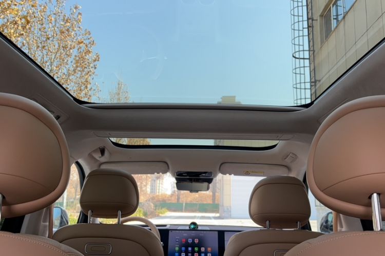 Used Hima AITO M8 2025 Extended-Range Ultra Version 53.4 kWh 6-Seater Edition Headliner