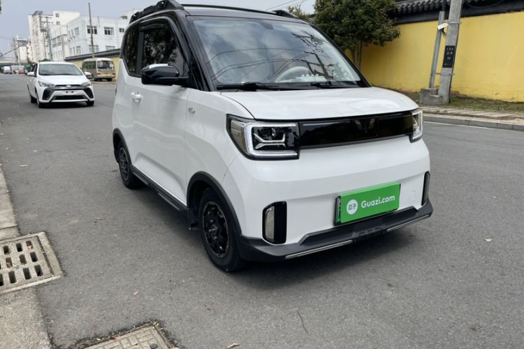 Used Wuling Hongguang MINIEV 2022 GAMEBOY 300km Enthusiast Model with Lithium Iron Phosphate
