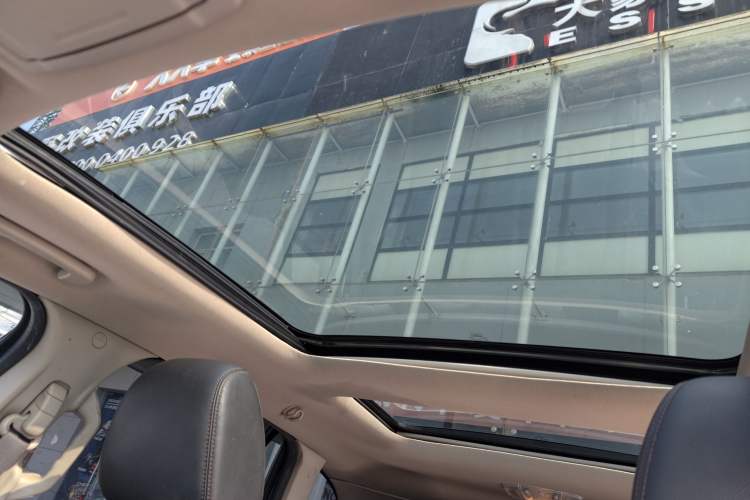 Used Toyota Highlander 2017 2.0T Four-Wheel Drive Ultimate Edition 7 Seats