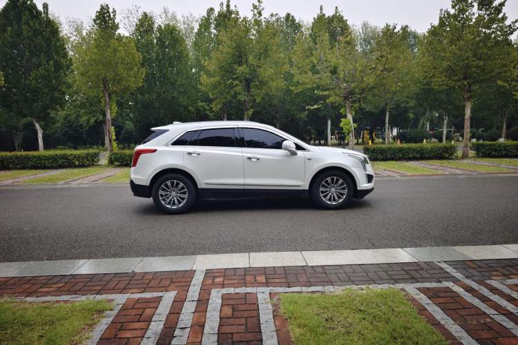 Used Cadillac XT5 2018 25T Luxury Model