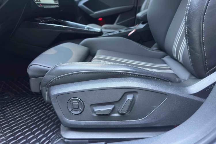 Used Audi A3 2021 Sportback 35 TFSI Fashionable Sports Model
