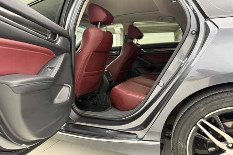 Used Honda Accord 2022 260TURBO Phantom Night · Prestige Edition