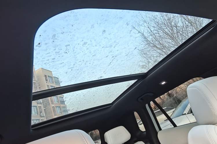 Used Formula Leopard Titanium 3 2025 501 km Range Rear-Wheel Drive Intelligent Driving Max Edition