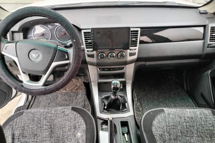 Used Foton Sapporo 2018 2.4L Two-Wheel Drive Comfort Version Standard Cab 4G69S4M