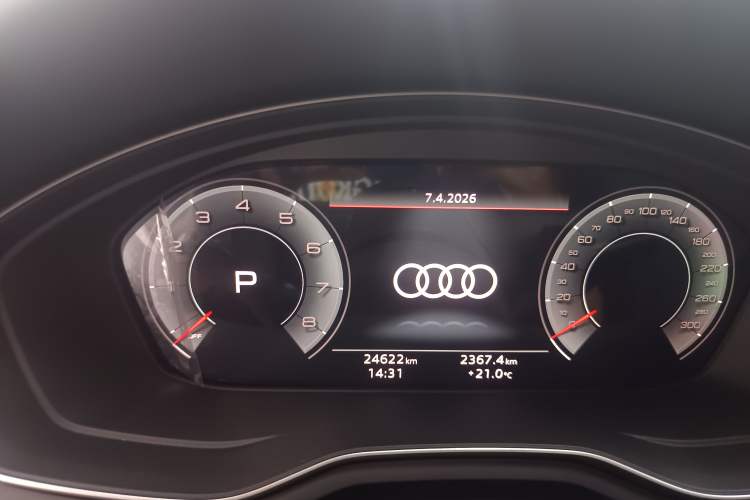 Used Audi A4L 2024 40 TFSI Luxury Dynamic Edition