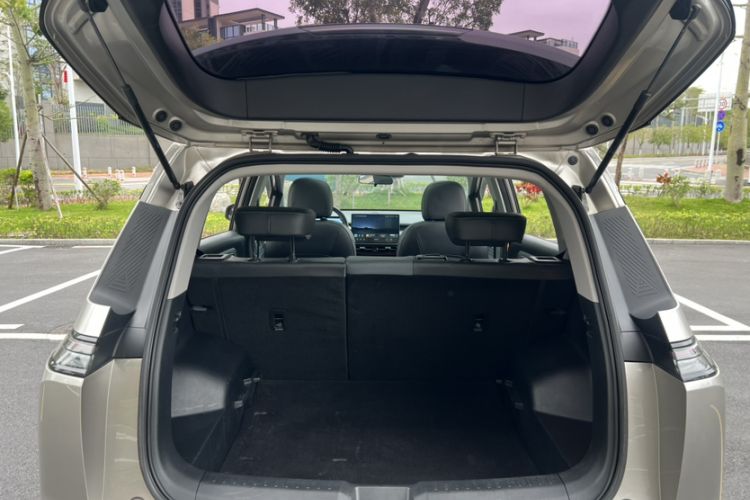 Used AION Y 2023 Plus 510 Smart Edition