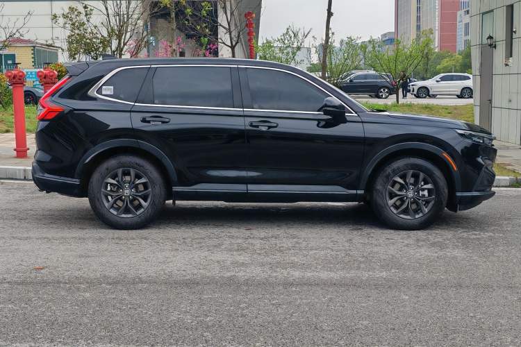 Used Honda CR-V 2026 Model—Global 30-Year Glory Edition 240TURBO Two-Wheel-Drive Dynamic Version