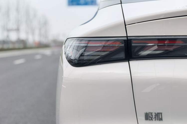 Used ARCFOX Alpha S5 2024 560PRO 185kW