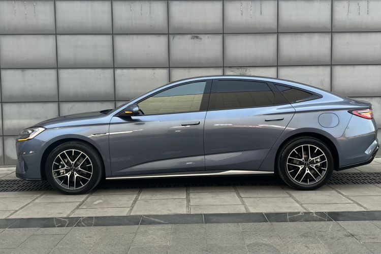 Used BYD Seal 2023 DM-i 1.5T 121km Prestige Model