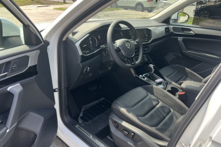 Used Volkswagen Tayron 2019 330TSI Two-Wheel Drive Luxury Model China VI Standard