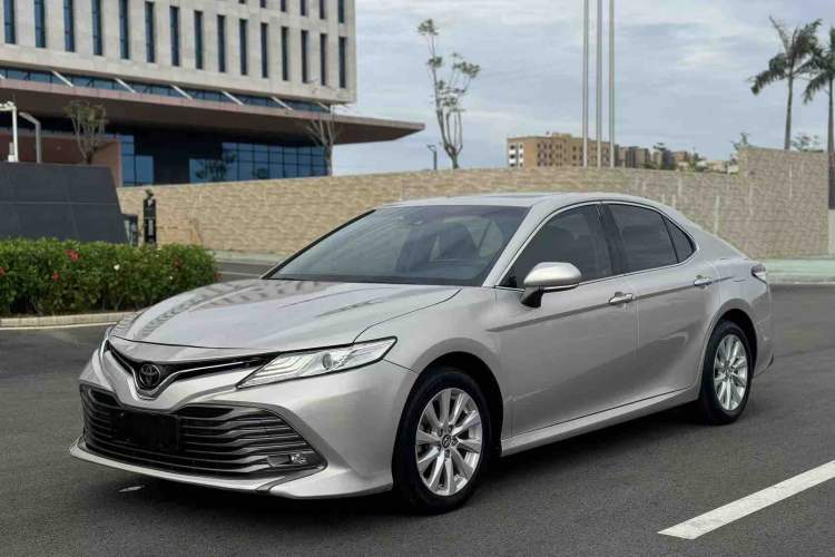 Used Toyota Camry 2019 Revised Version 2.0G Luxury Edition