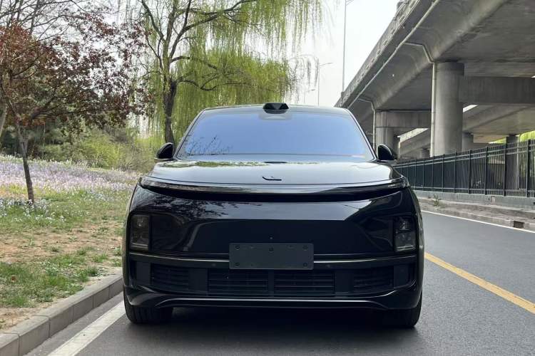 Used Li Auto L8 2023 Max model
