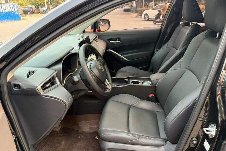 Used Toyota FRONTLANDER 2023 2.0L CVT Luxury Edition Interior 2