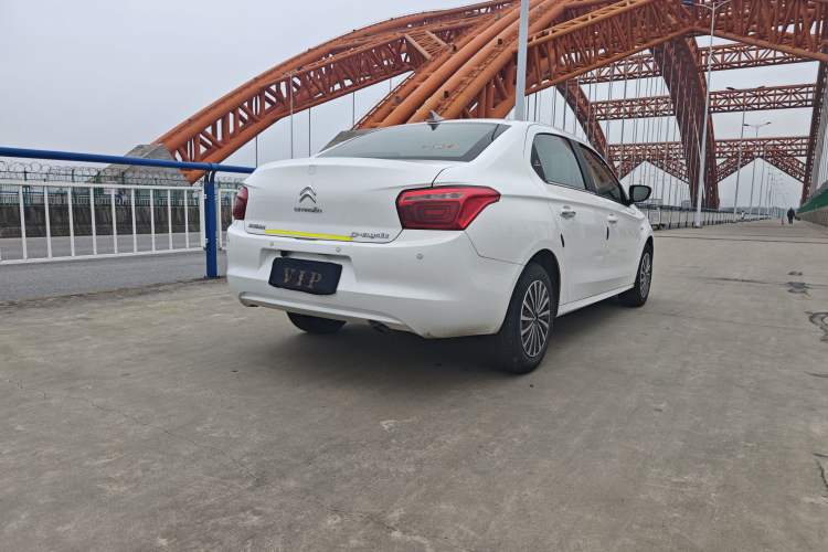 Used Citroen Elysee 2018 1.6L Manual Fashion Edition
