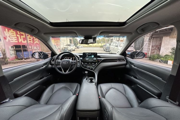 Used Toyota Camry 2021 2.5G Luxury Edition Interior 2