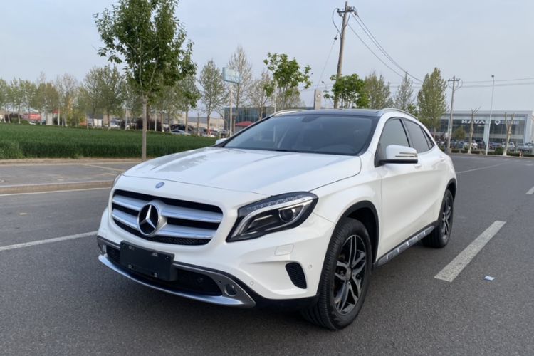 Used Mercedes-Benz GLA 2015 GLA 220 4MATIC Fashion Model