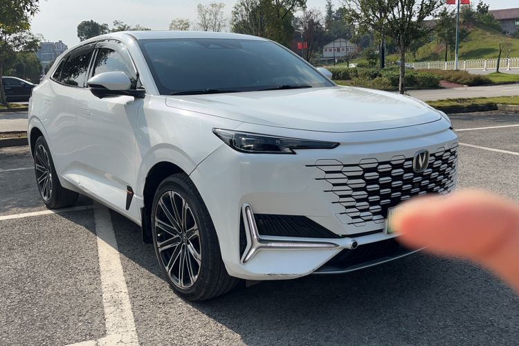 Used CHANGAN UNI-K iDD 2022 Blue Whale iDD 130km 1.5T Prestige Model Exterior 9