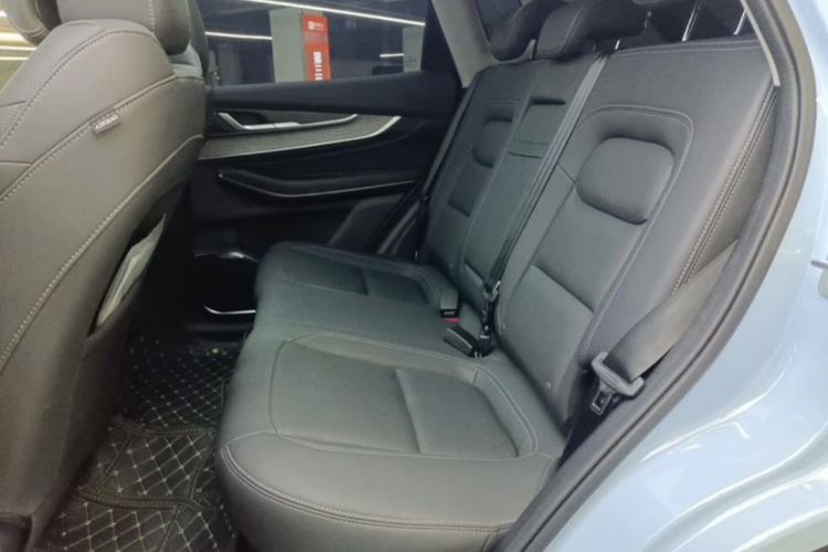 Used EXEED Zhuifeng C-DM 2022 1.5 TCI-DHT 105 km "Chengfeng Qi" Edition
