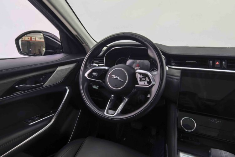 Used Jaguar F-PACE 2021 250 PS