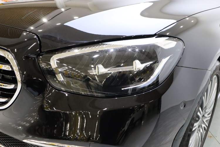 Used Mercedes-Benz E-Class 2021 Restyled E 300 L Luxury Edition Exterior 9