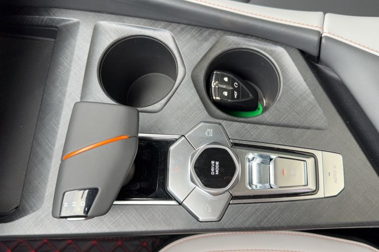 Used CHANGAN UNI-V 2023 1.5T Prestige Model Interior 2