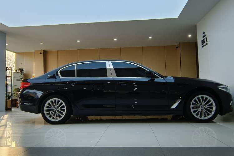 Used BMW 5 Series New Energy 2019 Updated Version 530Le Luxury Package