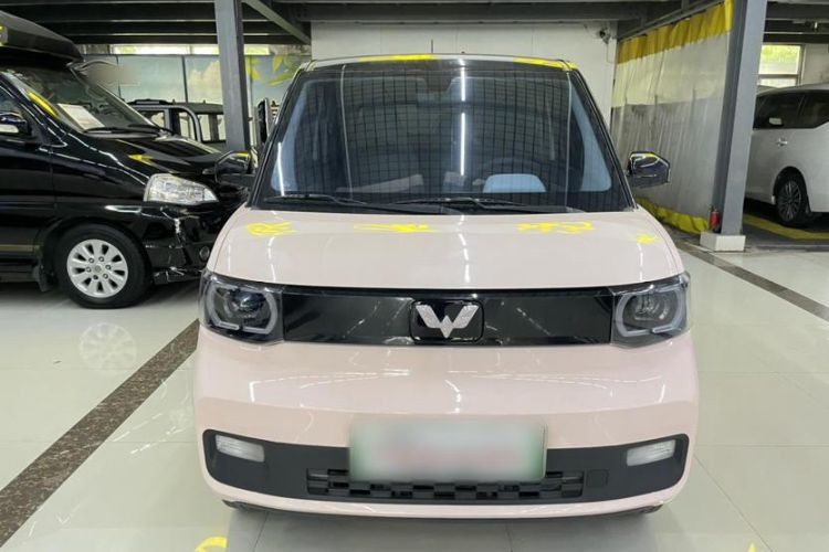 Used Wuling Hongguang MINIEV 2021 Macaron Premium Model – Lithium Iron Phosphate