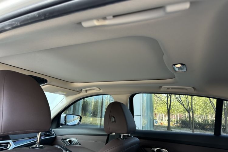 Used BMW 3 Series 2021 320Li M Sport Package Interior 7