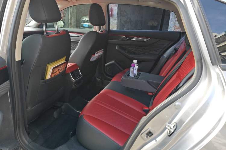 Used Dongfeng Aeolus Yixuan MAX 2021 1.5T Ultra-Stylish Trendsetter Edition Headliner