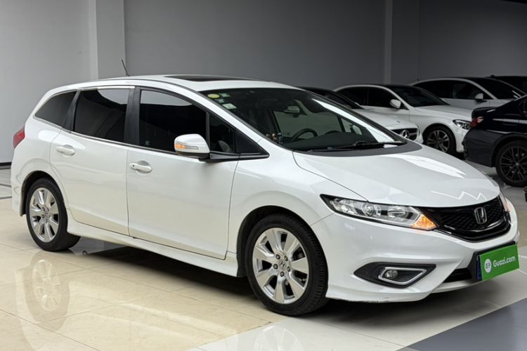 Used Honda Jade 2016 1.8L Automatic Comfort Elite Version 5 Seats
