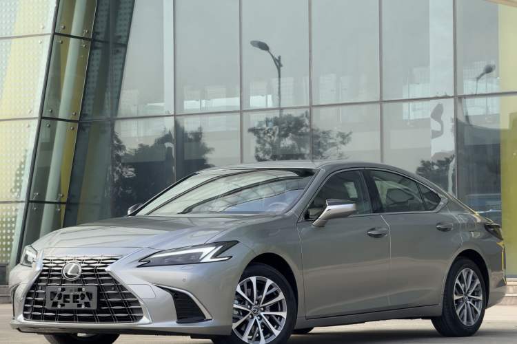 Used Lexus ES 2025 200 Premium Edition
