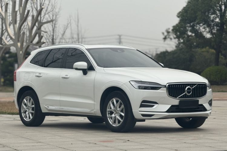 Used Volvo XC60 2021 T5 4x4 Smart Luxury Edition
