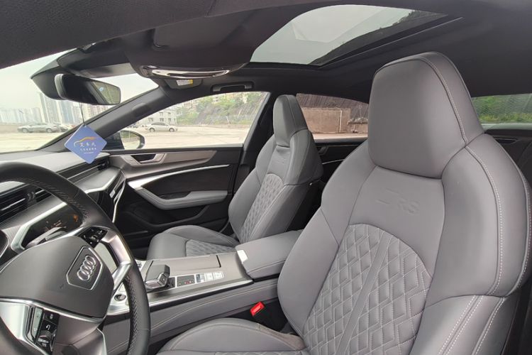 Used Audi A7L 2024 55 TFSI quattro RS Performance Edition Interior 6