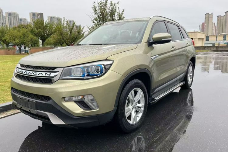 Used Changan CS75 2014 2.0L Manual Luxury Version China IV Standard