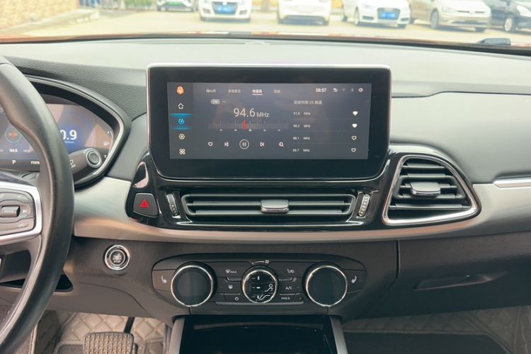 Used EXEED Lingyun 2019 1.6T Two-Wheel Drive Diamond Edition