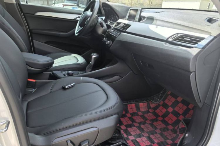 Used BMW X1 2016 sDrive18Li Fashion Model Interior 2