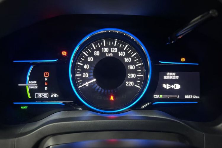 Used Everus VE-1 2021 Travel Edition Odometer Close Up