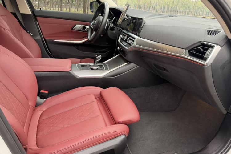 Used BMW 3 Series 2022 330i M Sport Night Edition
