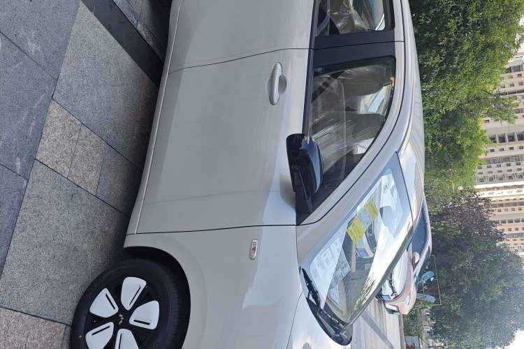 Used Wuling Hongguang MINIEV 2025 Four-Door Version Advanced Edition