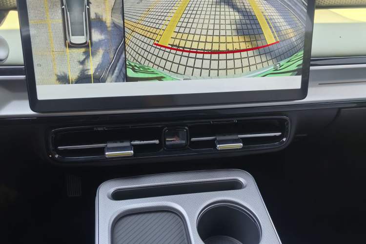 Used AION Y 2023 Plus 510 Tech Edition