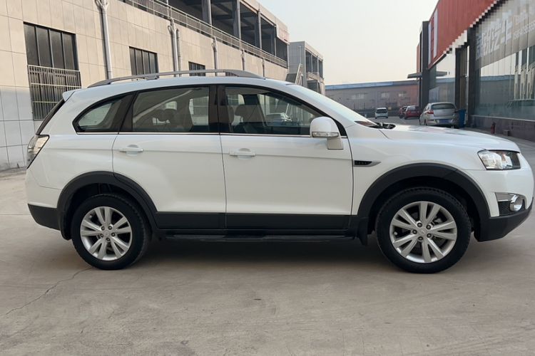 Used Chevrolet Captiva 2014 2.4L 4x4 Flagship Edition 7 Seats